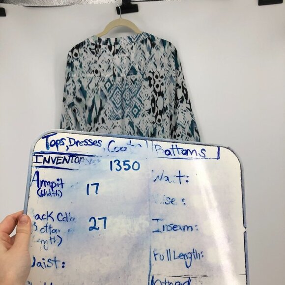 Le chateau blue white abstract print 3/4 sleeve blouse notch V neck - Picture 11 of 14